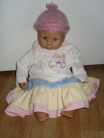 rok, trui en mutsje 46-50 cm