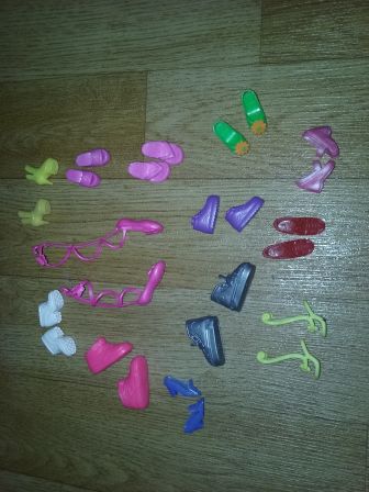 diverse schoentjes voor barbie/tienerpop
