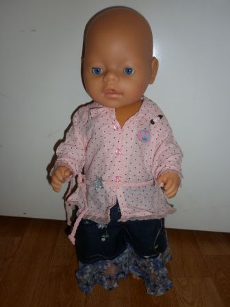 bloesje met spijkerbroek 43 cm