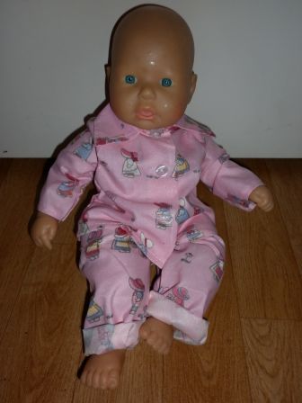 pyjama roze/poppetjes 36 cm of 46-50 cm