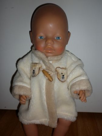 creme/bruine winterjas met beertjes 43 cm