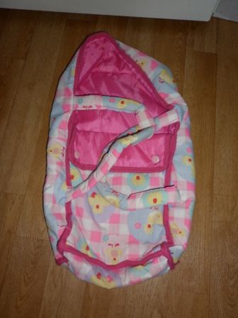 reiswieg met kuikens 