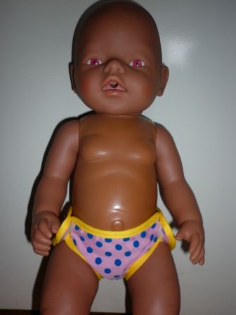 roze luier met blauwe stippen 43 cm