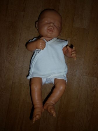 slapende Berjusa meisjespop 45 cm