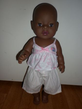 hemdje en broek in roze/wit 43 cm