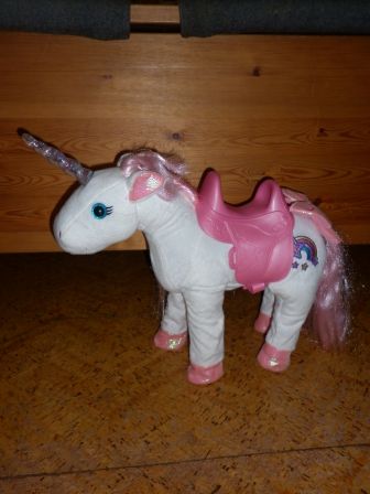 baby born eenhoorn/unicorn