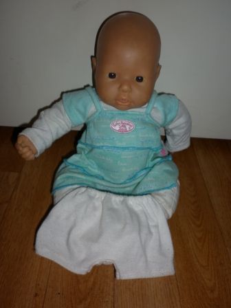 blauw jurkje met broekje 36 cm