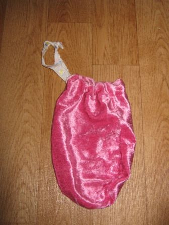 klein roze fluwelen zakje