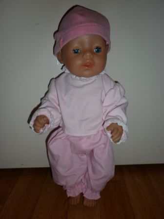 roze setje met muts 43 cm