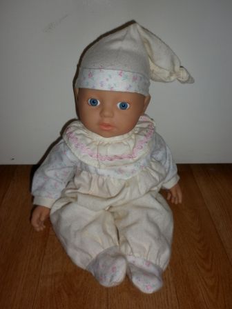 lichtgeel boxpakje met muts 32 cm