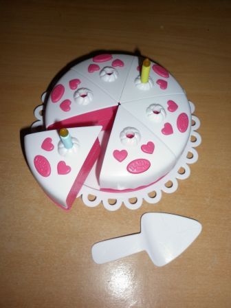 baby born aardbeientaart