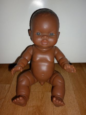 Paola Reina bruine jongenspop 34 cm