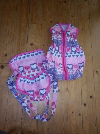 slaapzak en draagzakje