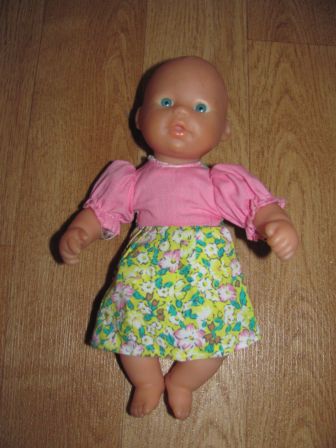 roze/bloem jurkje 18 cm