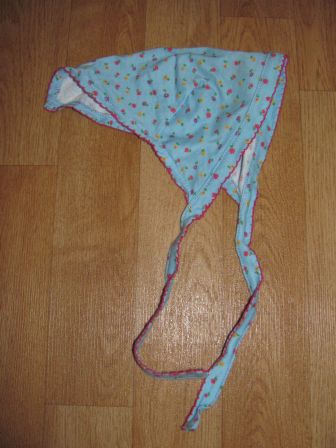 blauwe bandana met bloemetjes