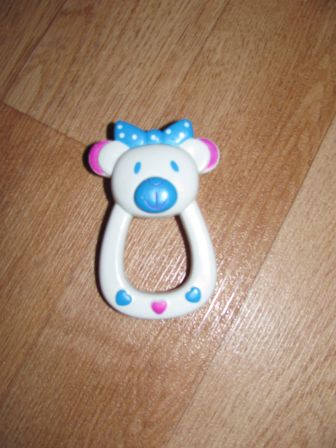 witte beertjes rammelaar