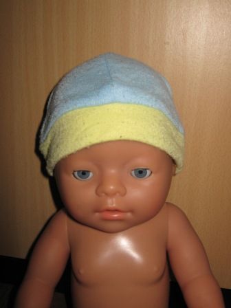 blauw met geel mutsje