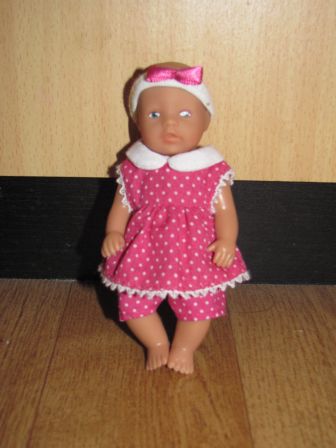 donkerroze jurkje met broekje en hoofdbandje, 11 cm mini baby born