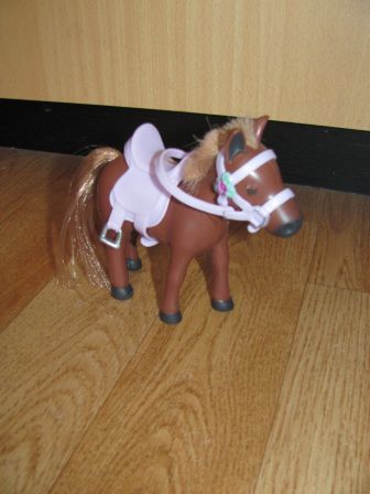 bruin paard mini baby born 14 cm