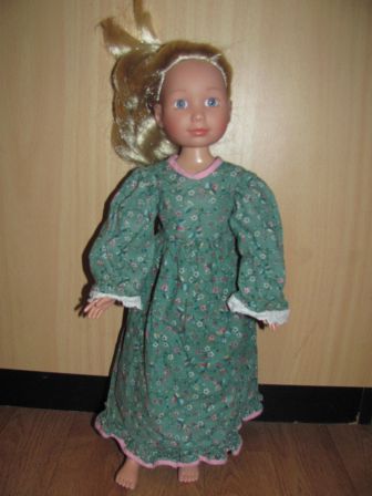 groene nachtpon 42 cm Annabell Tween