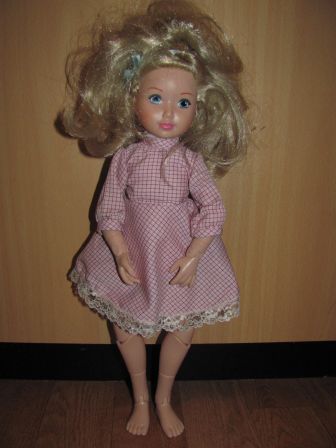 roze, geruit jurkje 38 cm Jolina