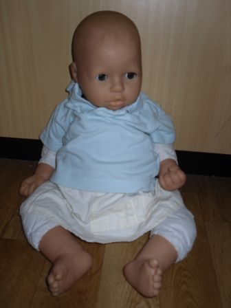 beige rokje met lichtblauwe polo 48-50 cm