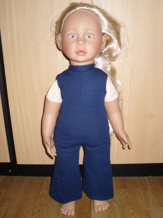 donkerblauw pakje 50 cm