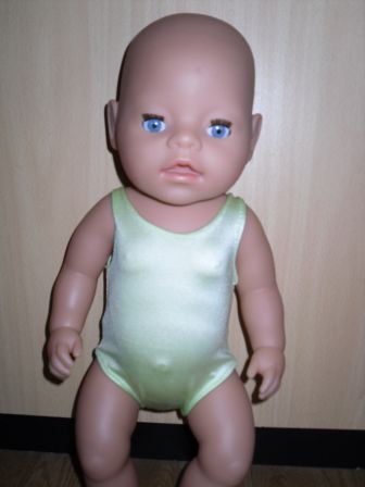 lichtgroen badpakje 43 cm