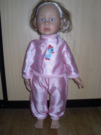roze satijnen pyjama 50 cm Girls Only