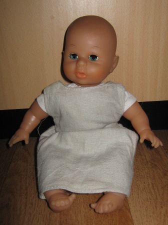 eenvoudig jurkje 27 cm